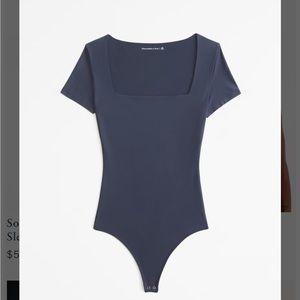 BRAND NEW Abercrombie Soft Matte Seamless Short-Sleeve Squareneck Bodysuit